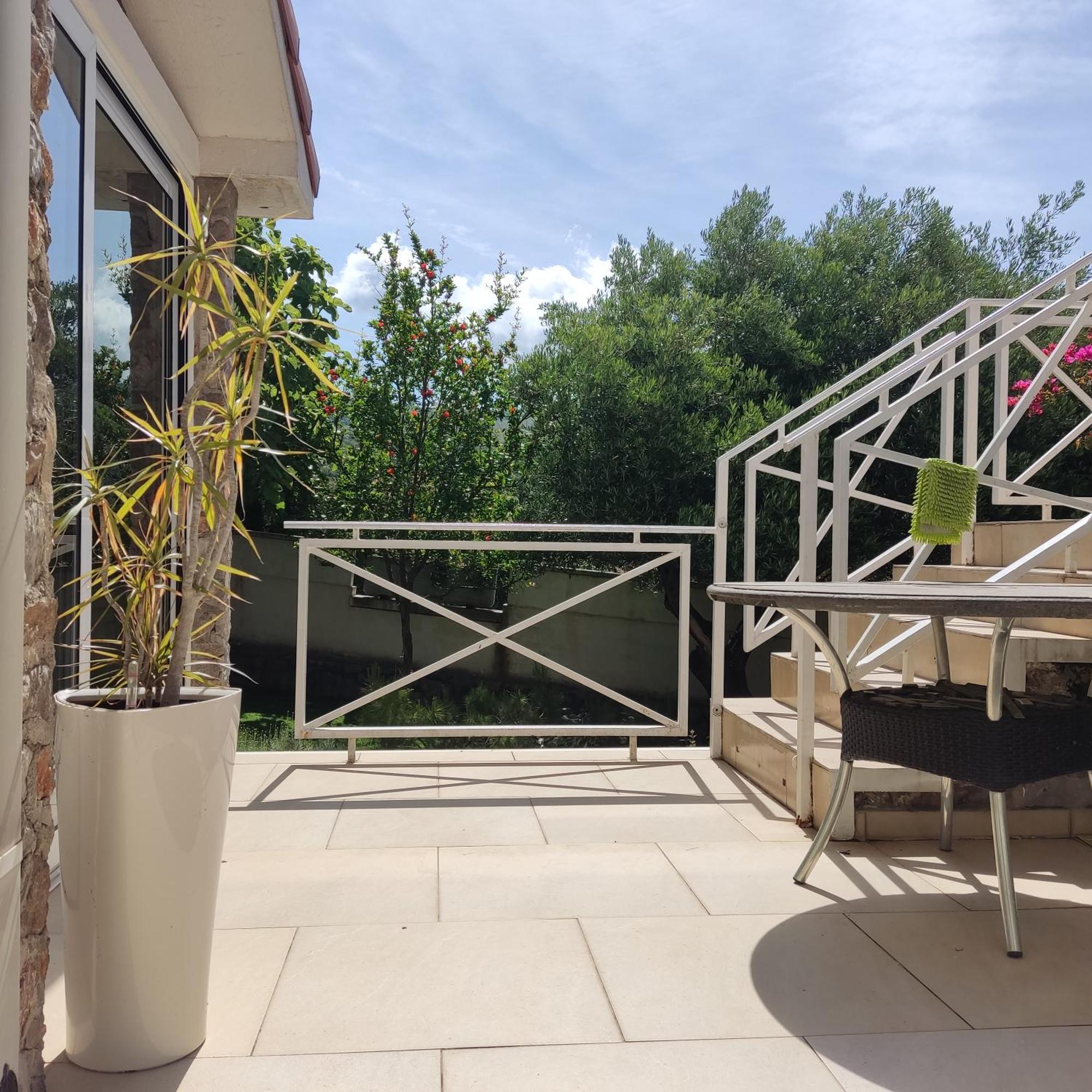 Suntime Villa 7 Тиват Екстер'єр фото